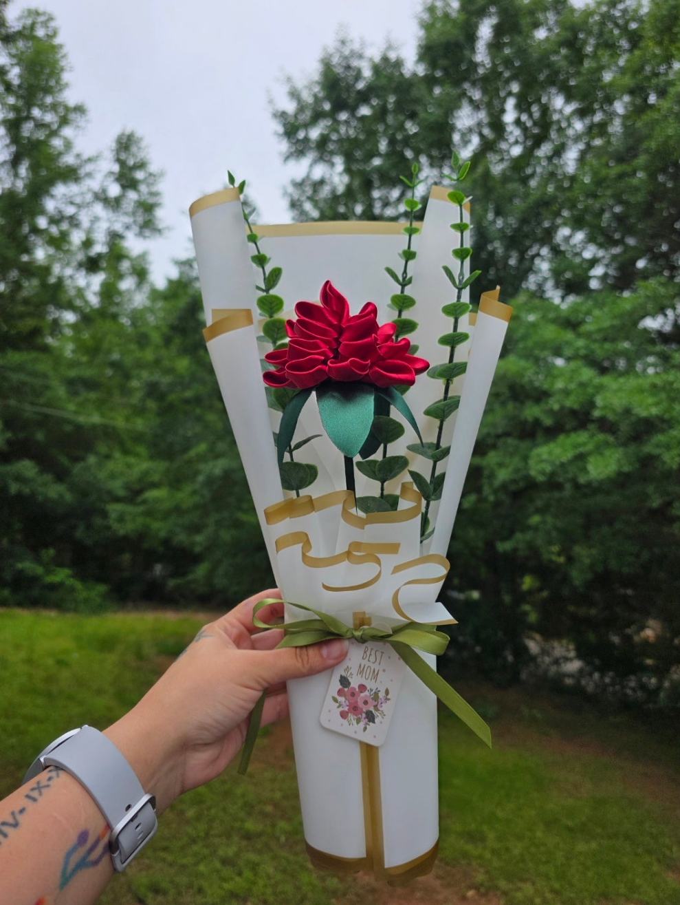 Individual eternal Dhalia "best mom"