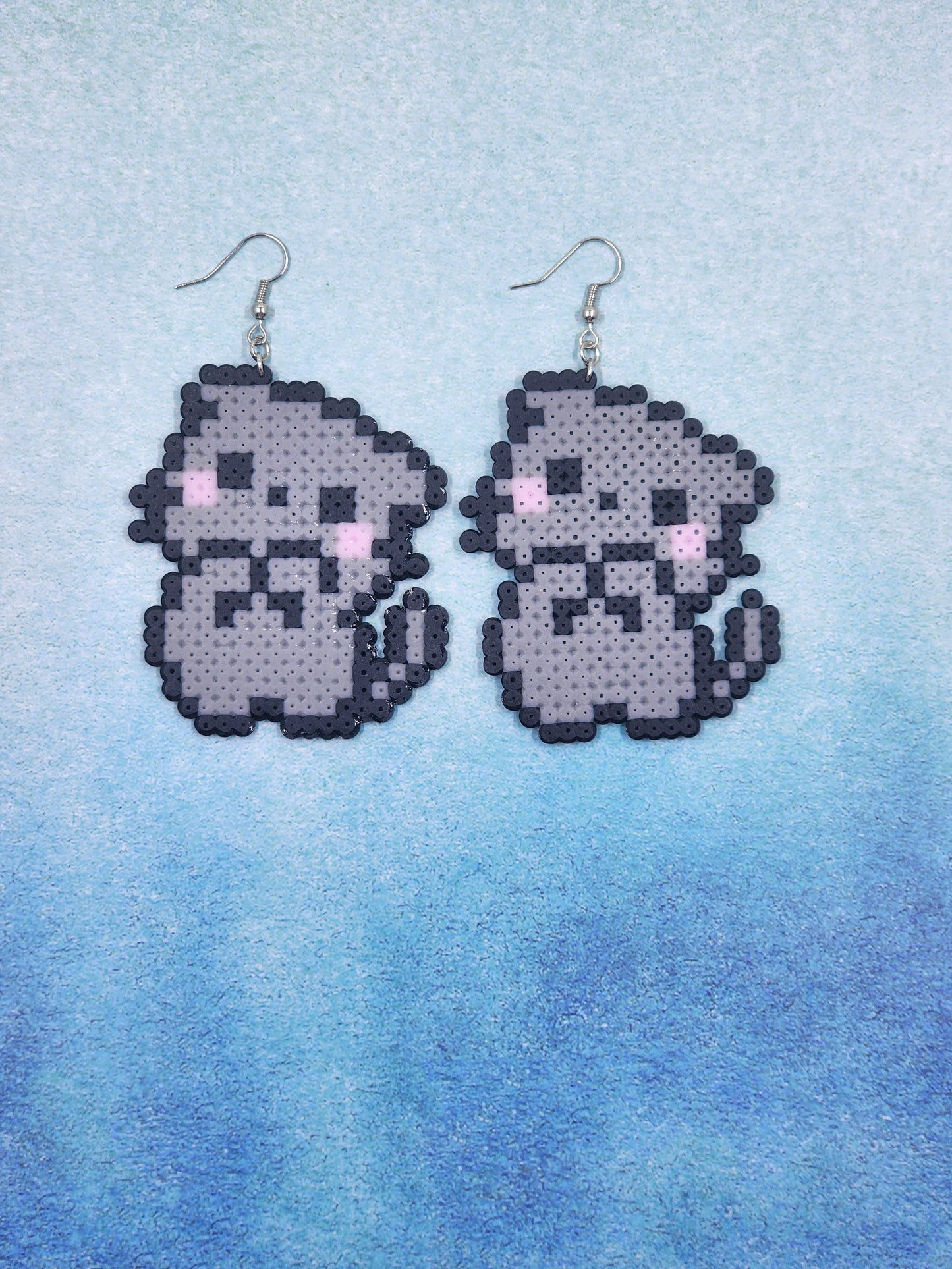 Gray kitten perler beads earring